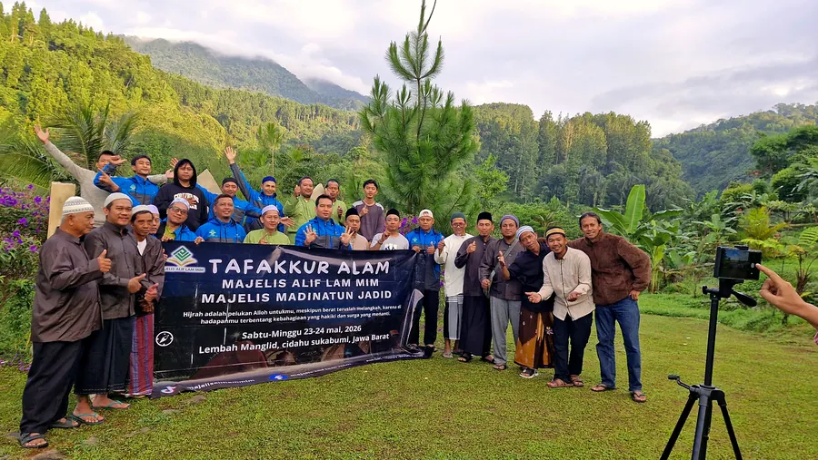 Acara tafakur alam majelis